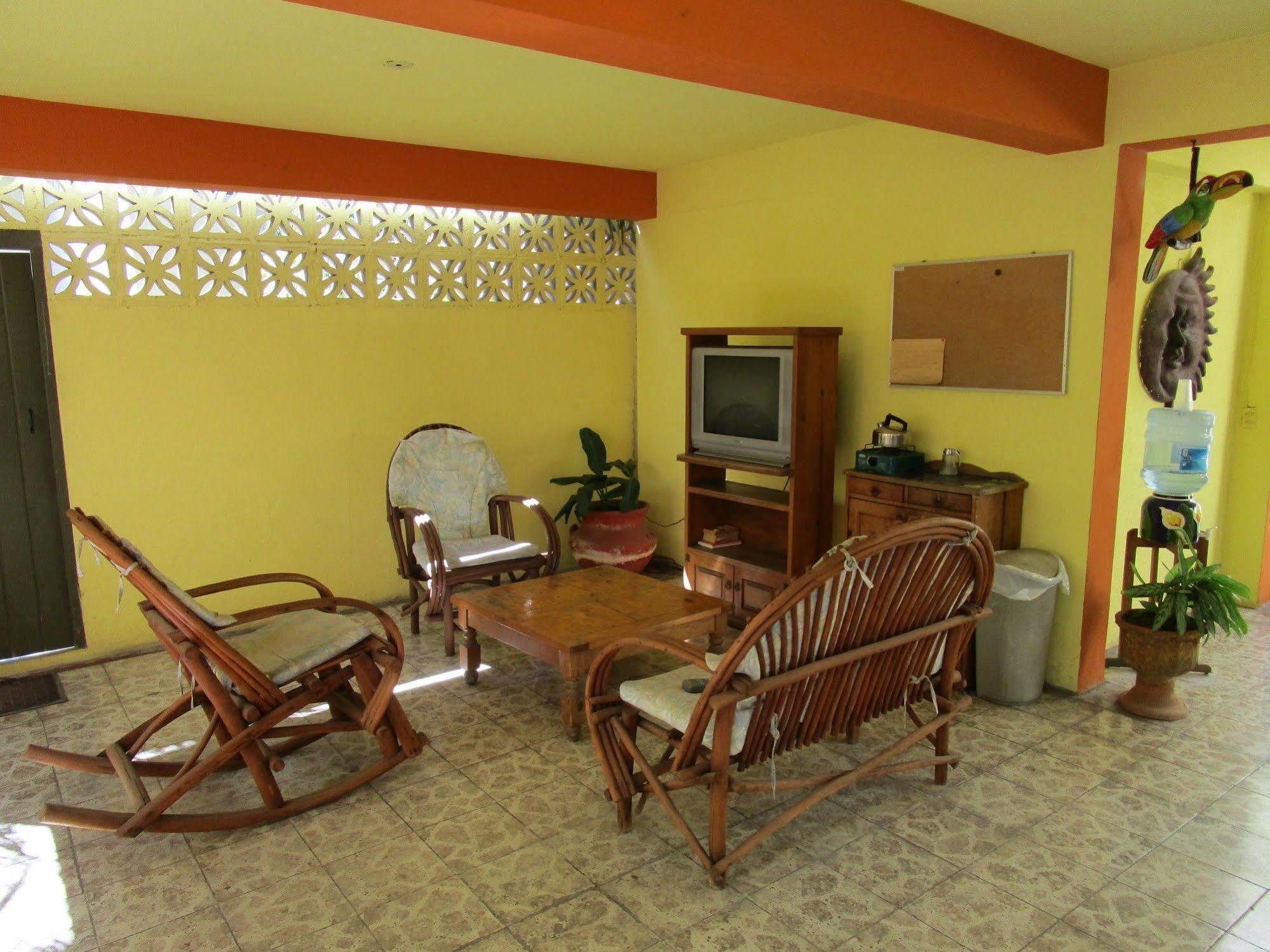 Hotel Lorimar Ла Пас Екстериор снимка