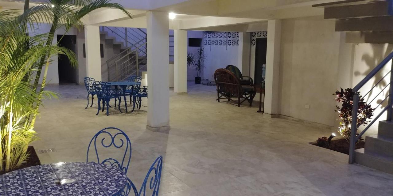 Hotel Lorimar Ла Пас Екстериор снимка