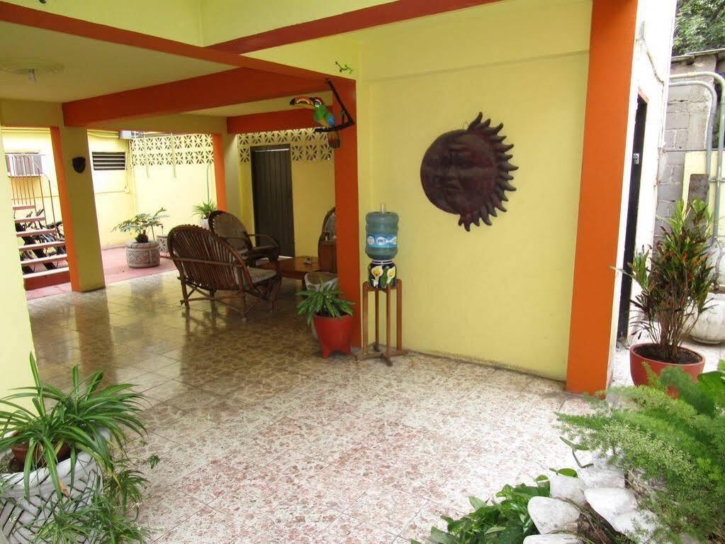 Hotel Lorimar Ла Пас Екстериор снимка